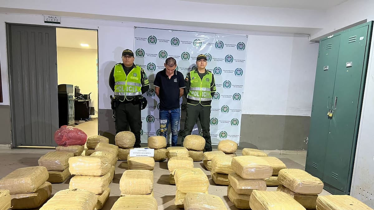 Incautaron 300 kilogramos de marihuana en la vía Cerritos - La Virginia