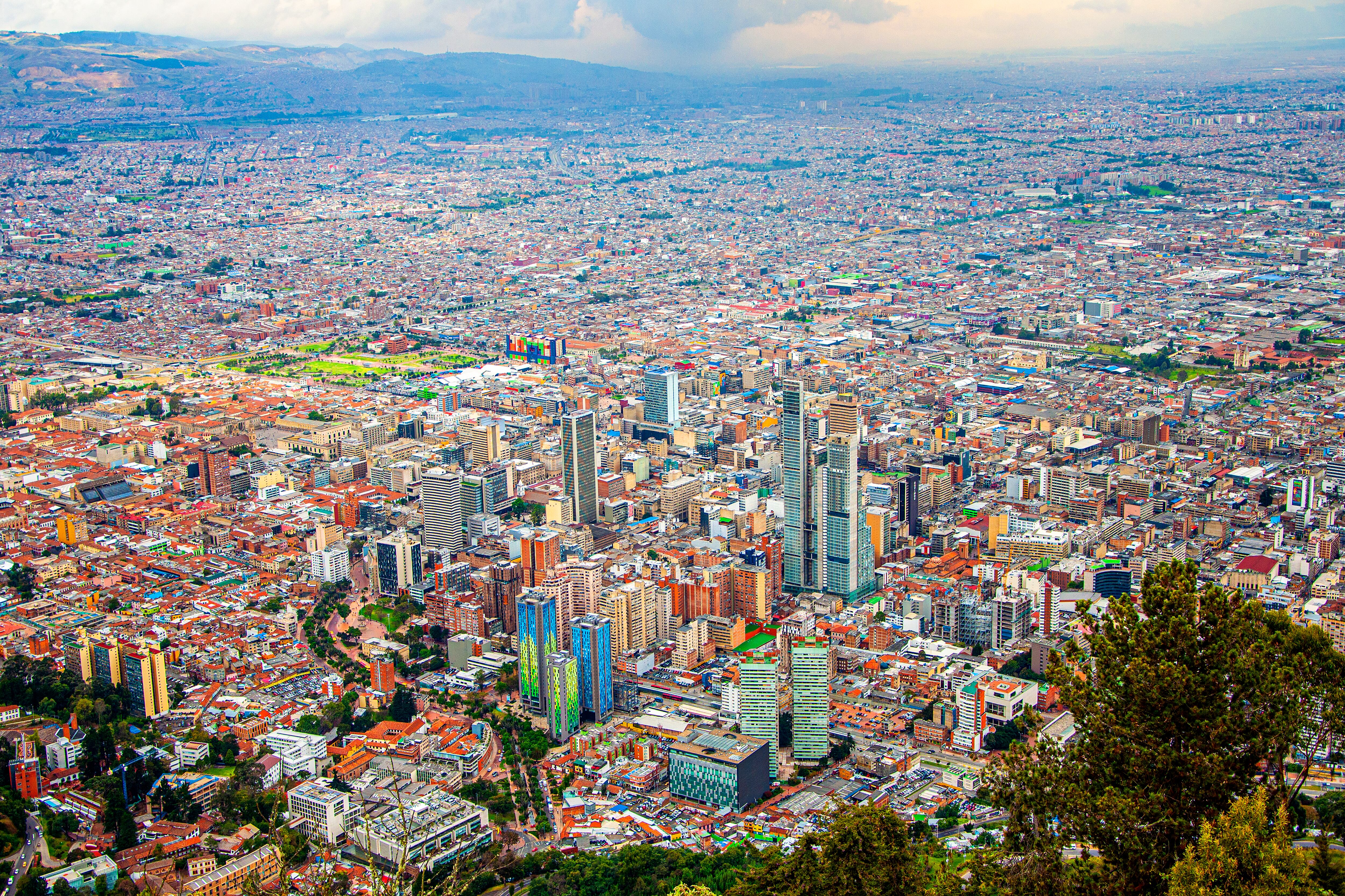 Vista panorámica de la ciudad de Bogotá (Foto vía Getty Images)