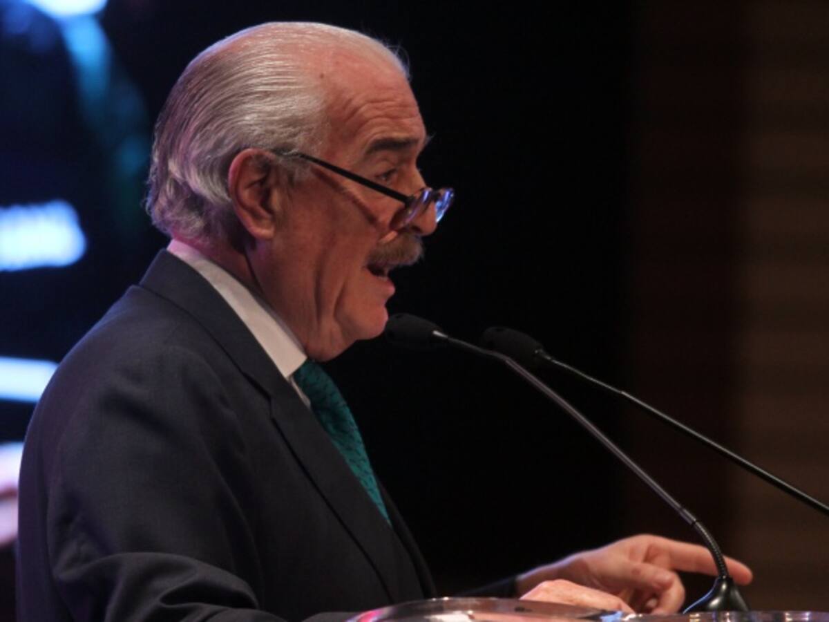 Expresidente pidió que no se permita a la JEP pasar por encima de la justicia colombiana