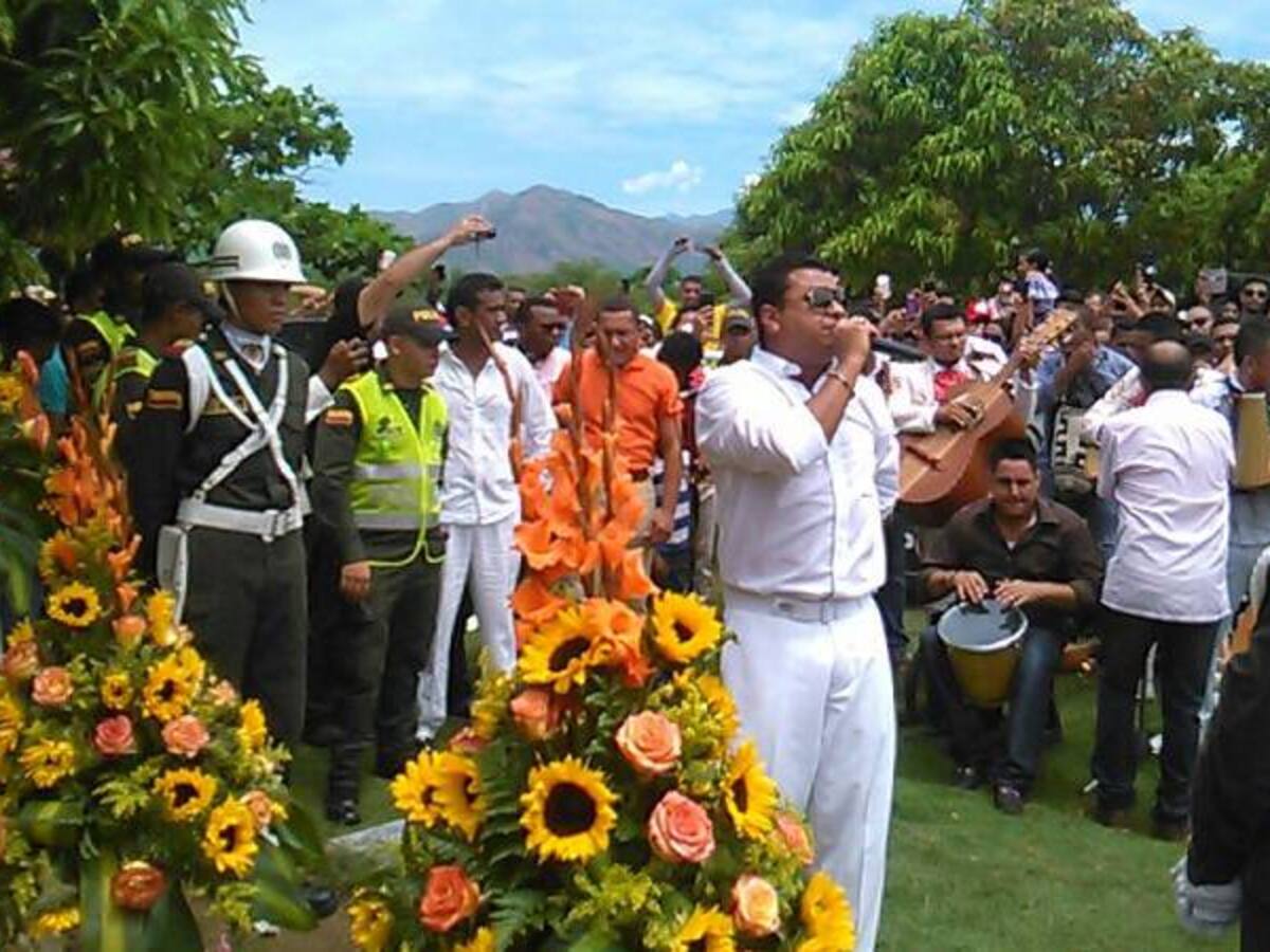 Serenata y flores para Diomedes en Valledupar