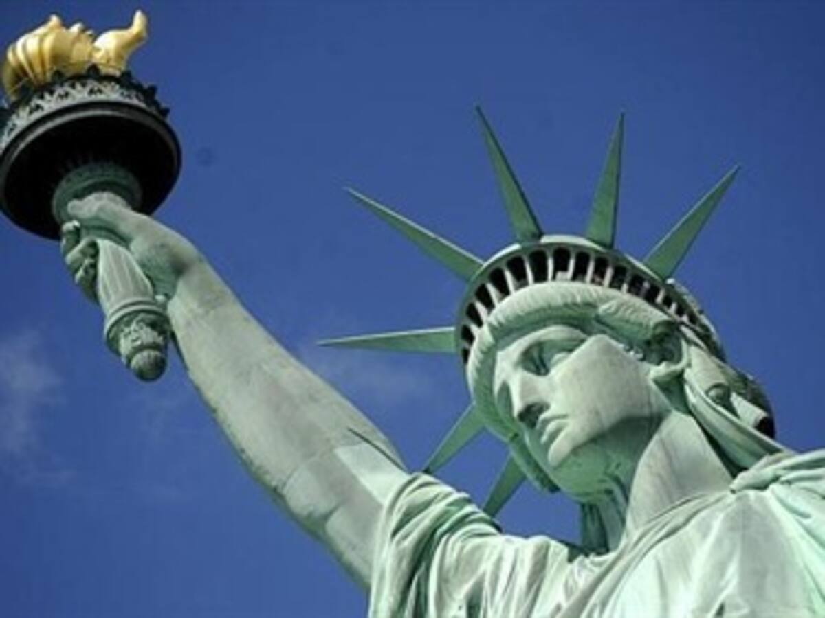 La Estatua de la Libertad puede ser deportada