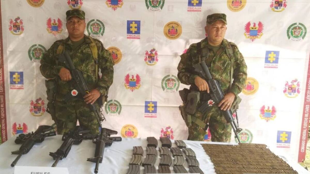 En el Huila autoridades hallan depósito ilegal con material de guerra