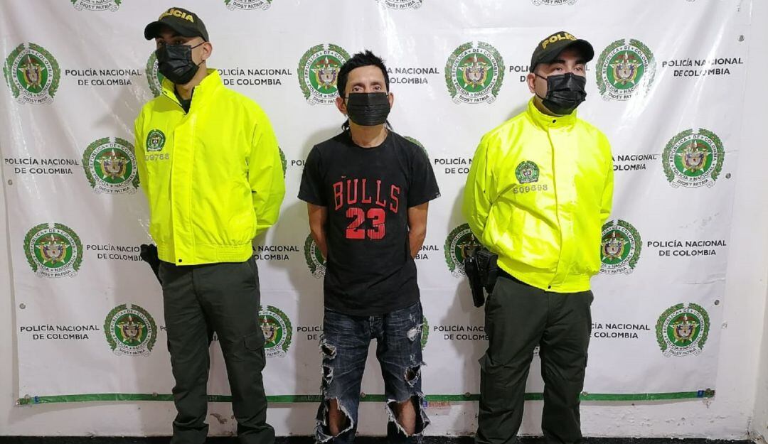 Como Jhon Jairo Díaz Imbachi, fue identificado el hombre que atraco funcionarios de la alcaldía cuando entregaban ayudas humanitarias.