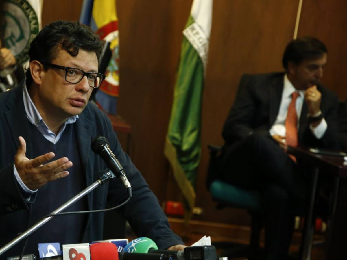 Hollman Morris graba balacera durante marcha pacífica en Cali