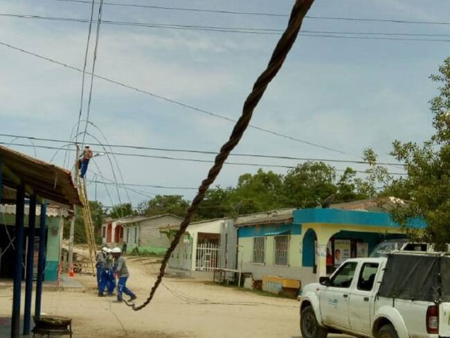 Electricaribe ejecuta obras eléctricas en Barú, zona insular de Cartagena