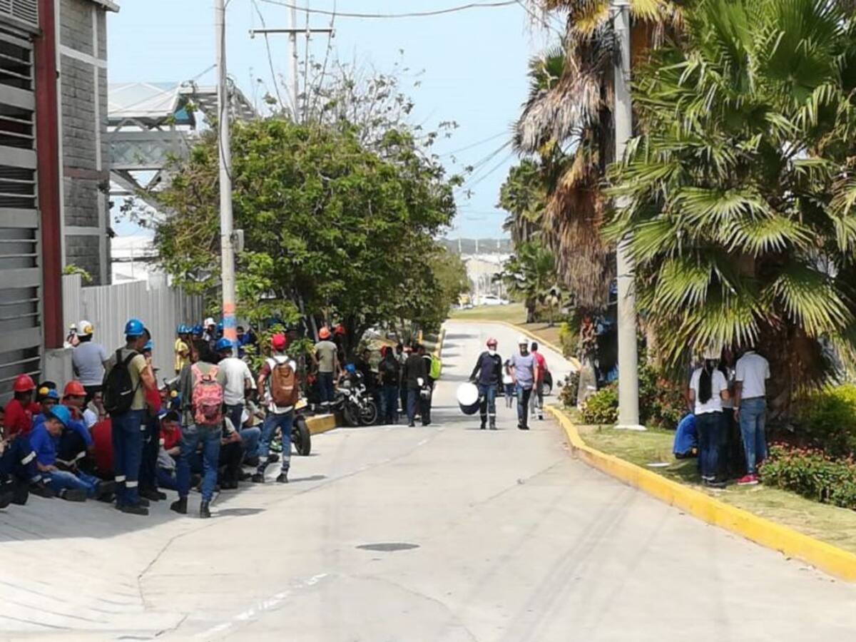 Controlado conato de incendio en Tecnoglass