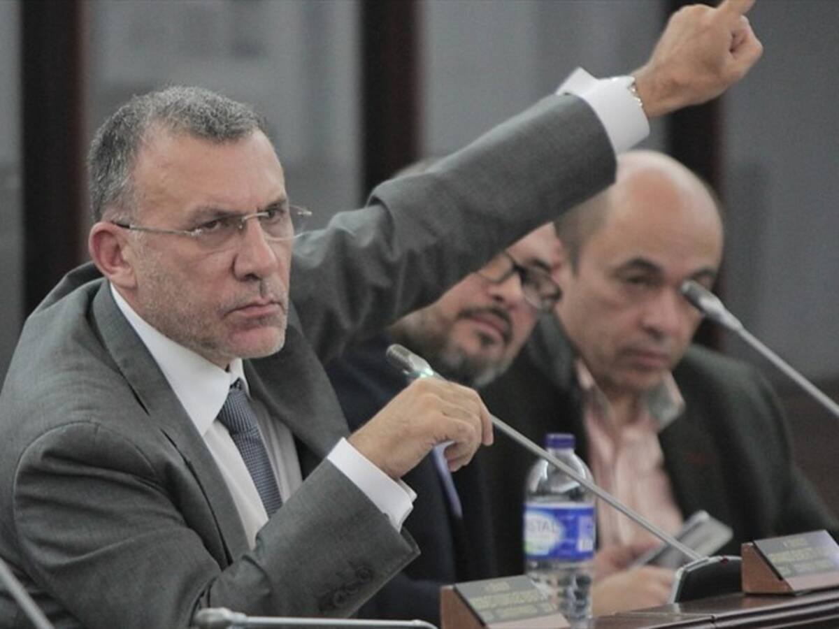 Roy Barreras vuelve a La Habana para integrar negociación con el Eln