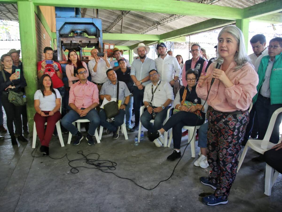 Futuro del relleno de Garagoa dependerá de acuerdos con la comunidad : MinVivienda