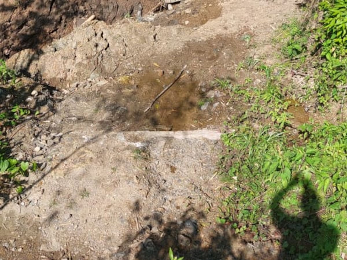 Habitantes del Guineo denuncian taponamiento de la vía por mas de 7 meses