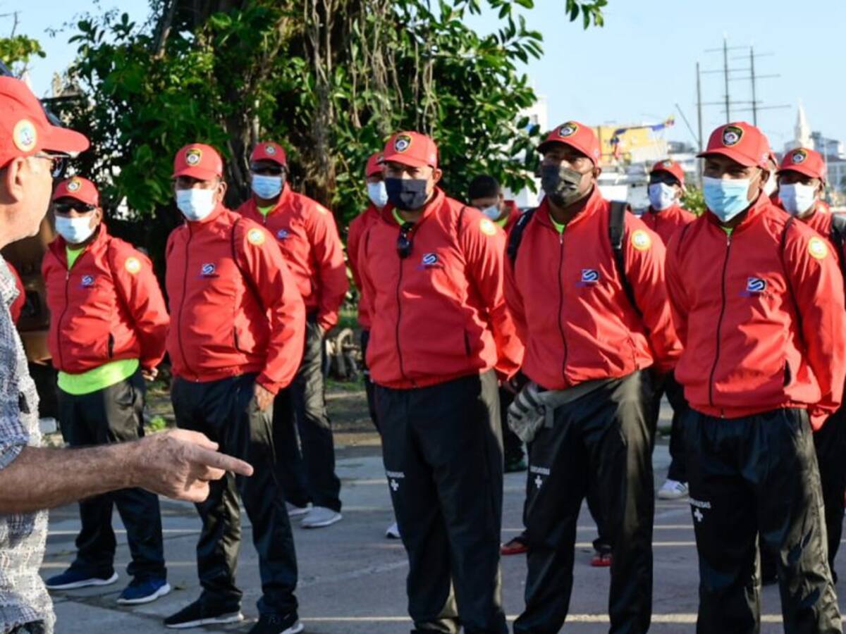 Salvavidas tendrán contrato y continuarán labores desde el 1 de enero