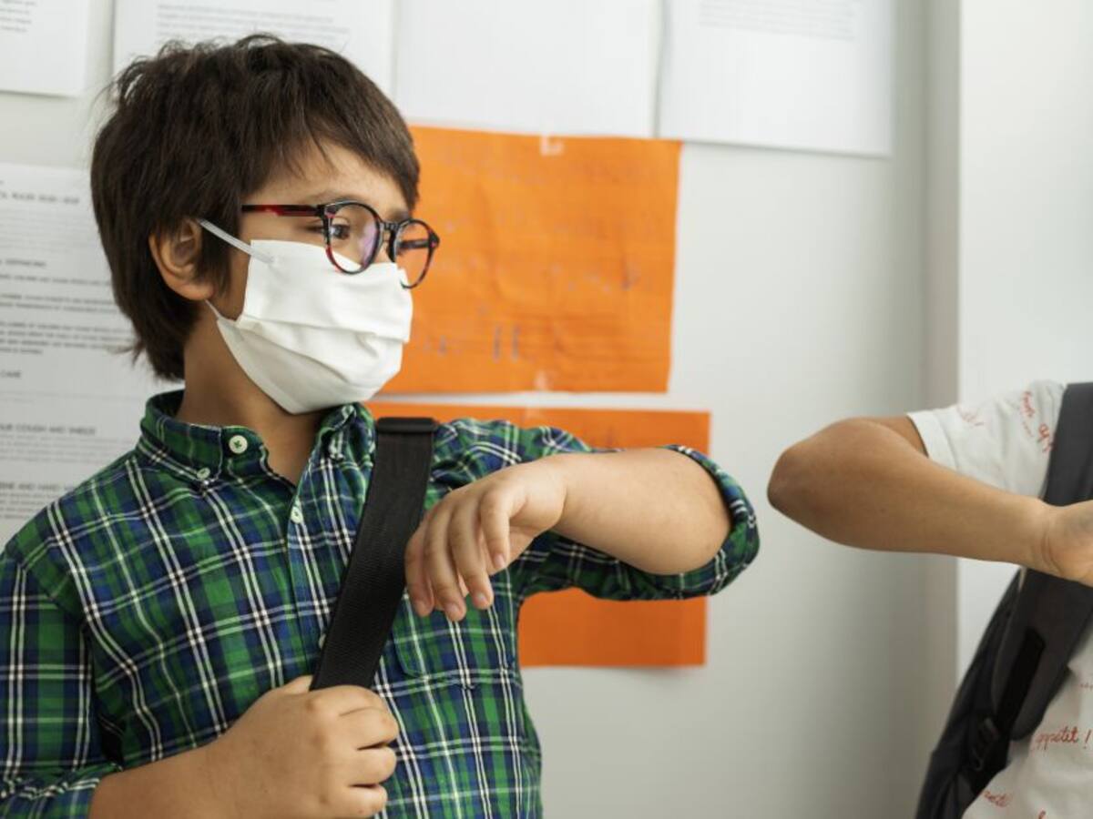 "No hay evidencia científica de que cepas sean más contagiosas en niños"