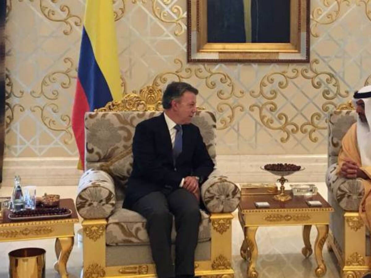 Santos buscará en Emiratos Arabes cooperación para desarrollo en La Guajira