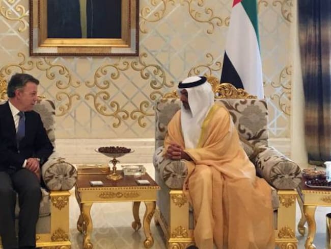 Santos buscará en Emiratos Arabes cooperación para desarrollo en La Guajira