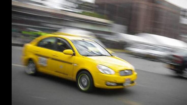 Gobierno de Bogotá propone un aumento de 300 pesos en la tarifa de taxis