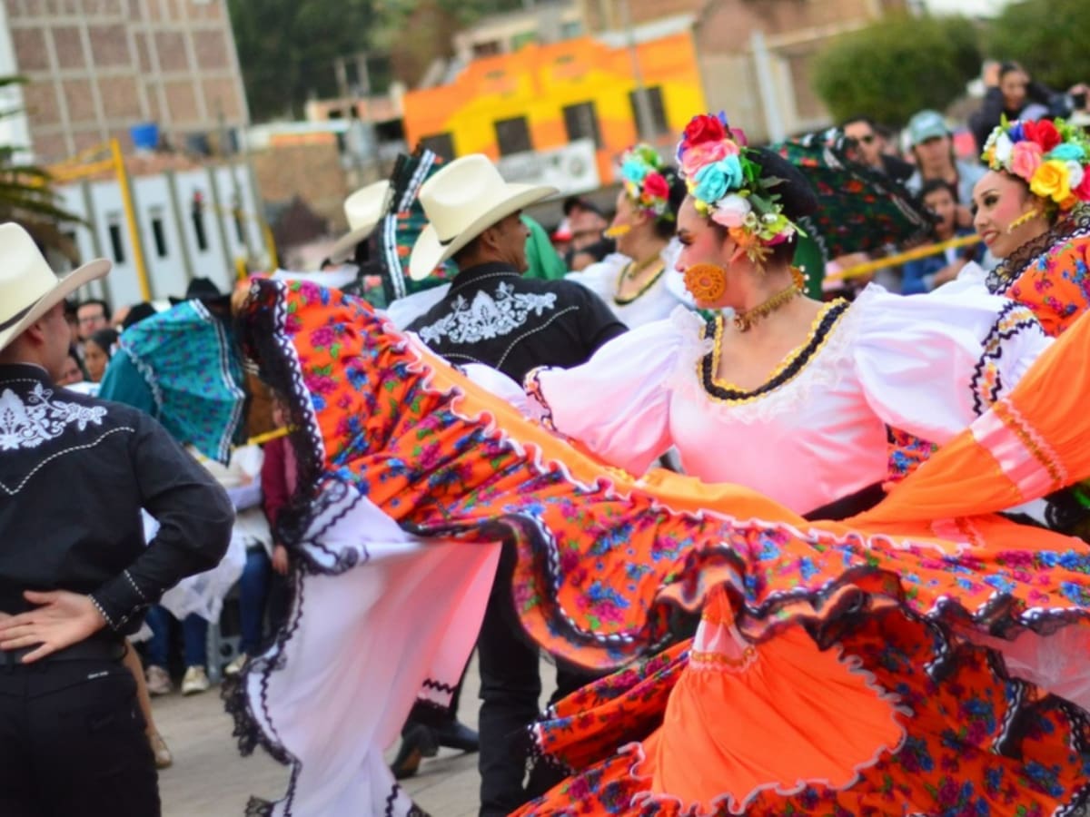 Sogamoso dio inicio al Festival Internacional del Sol y del Acero