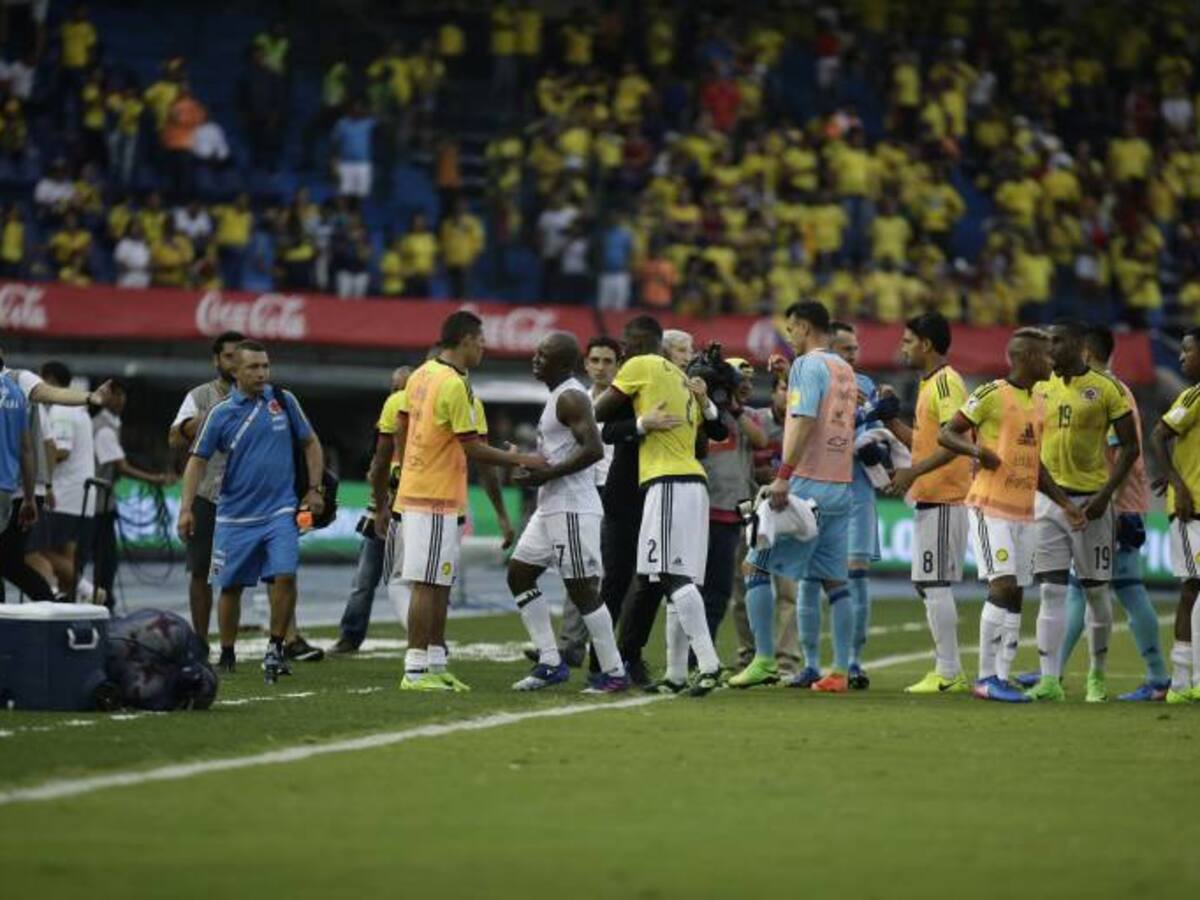 Garantizan buen estado de la cancha para el partido Colombia–Paraguay