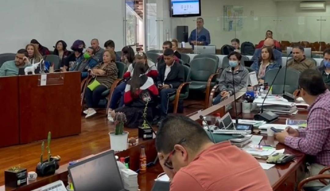 Dos hallazgos de la Contraloría por caso INEM. Crédito: Caracol Radio.