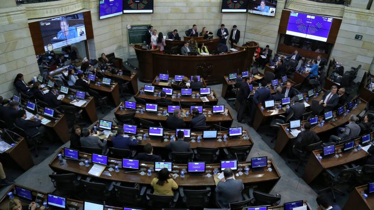A pesar de Covid-19, Congreso sesionará presencialmente este lunes 13