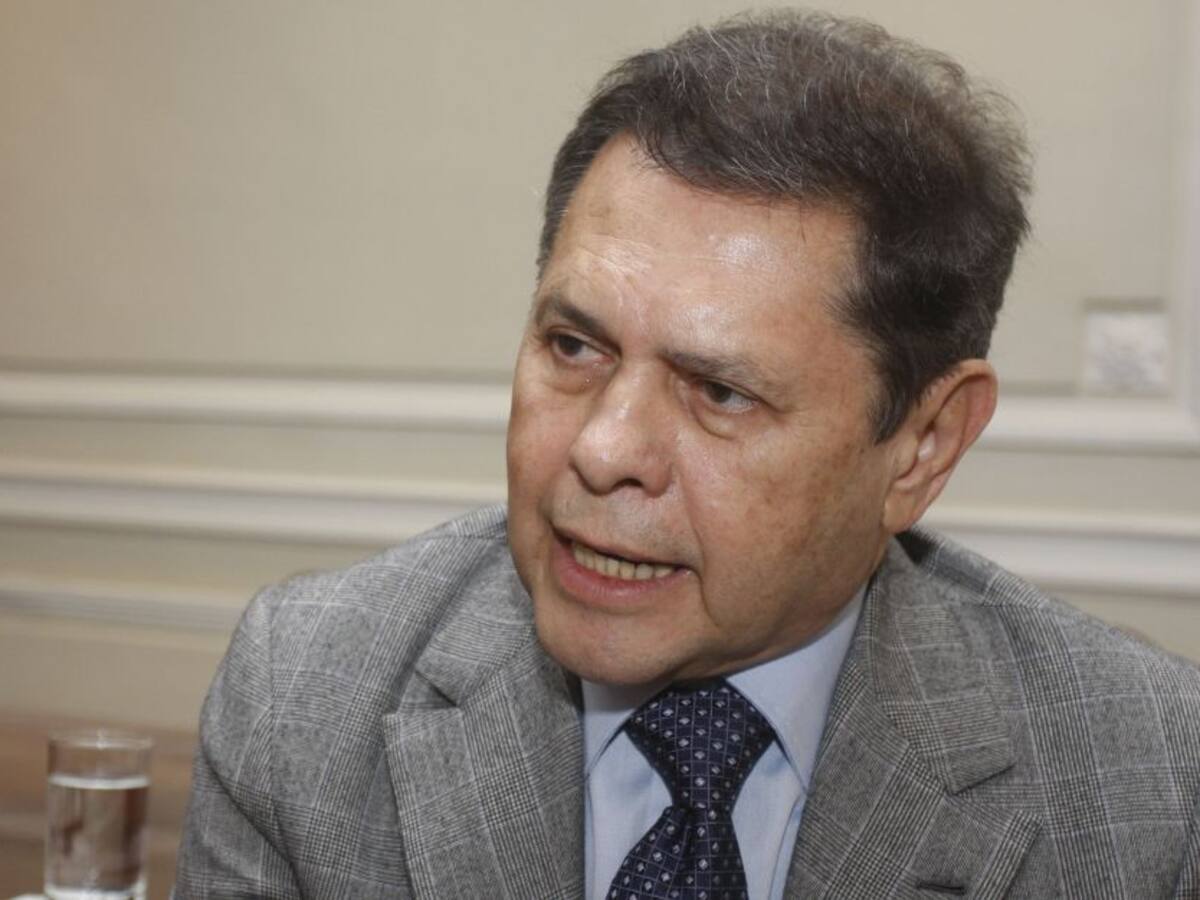 Carlos Mattos no tiene circular de Interpol y se puede mover libremente