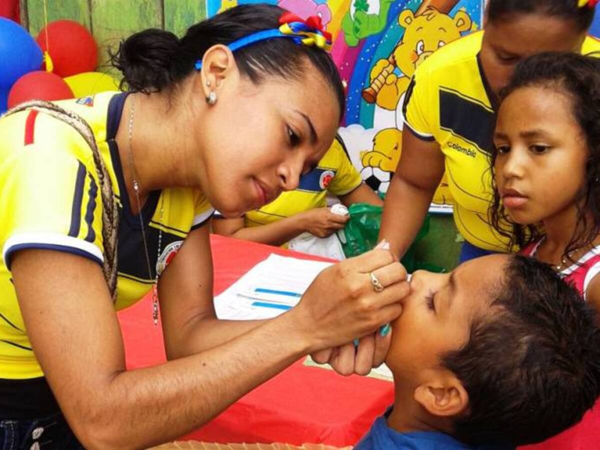 67 puntos de vacunación fijos y 107 móviles para jornada en Bolívar