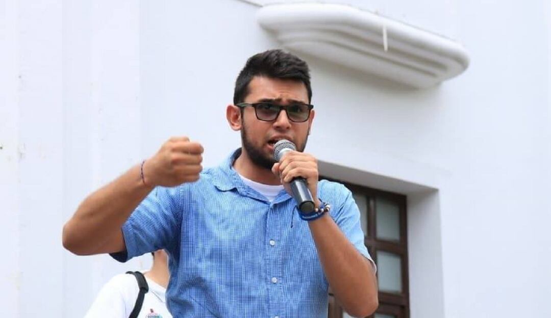 Cesar Arias, líder estudiantil 