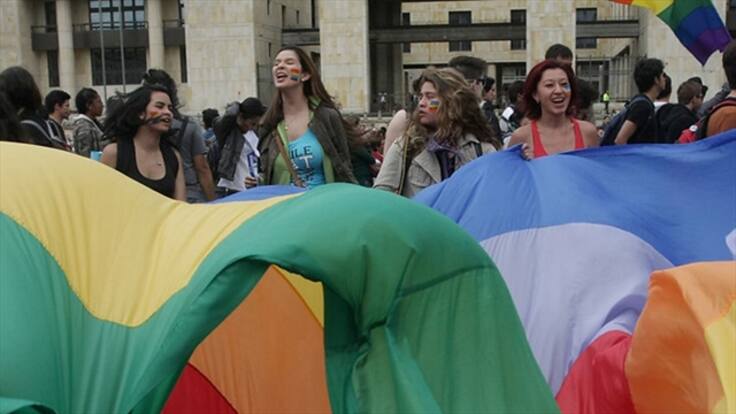 Corte define este miércoles si parejas del mismo sexo pueden adoptar