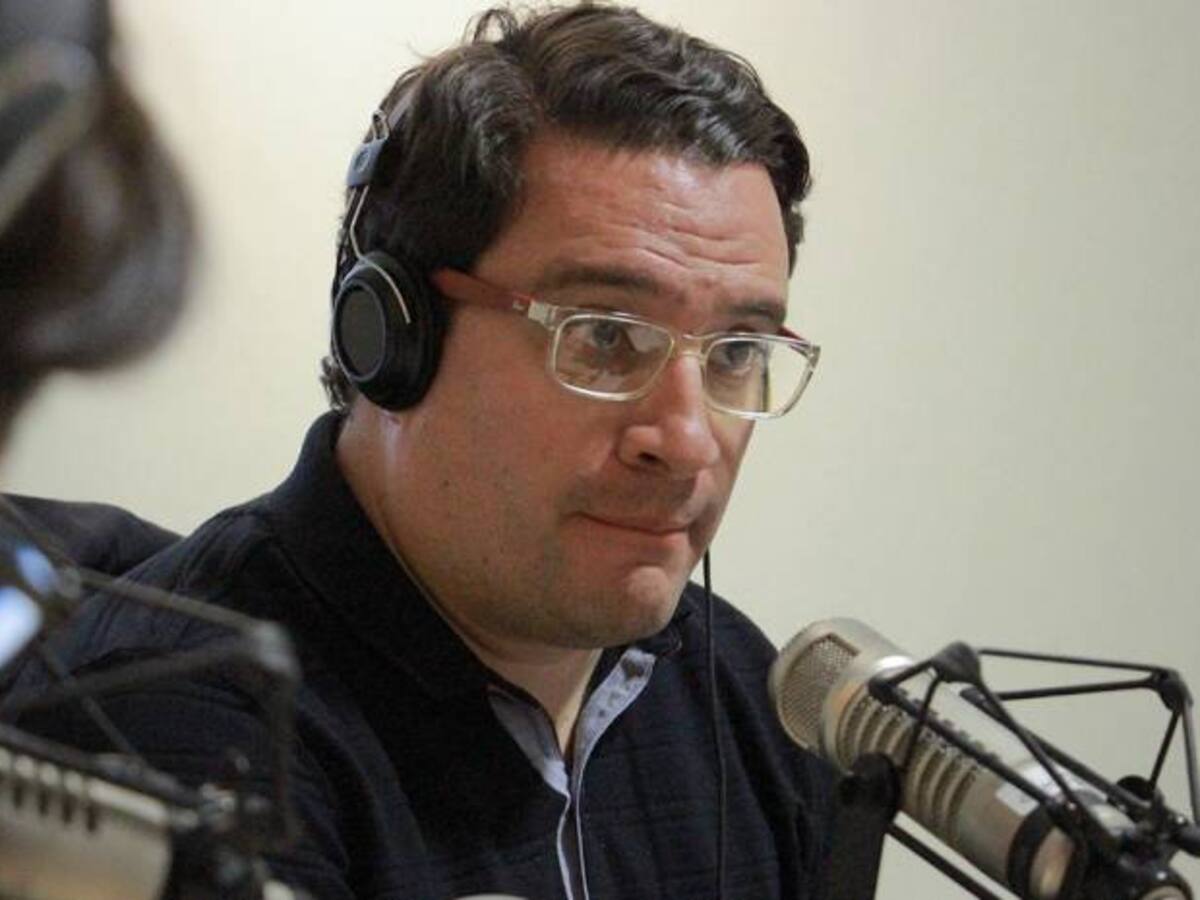 Hay una diferencia entre Vargas Lleras y Petro: el uno construyó y el otro destruyó: Cancino