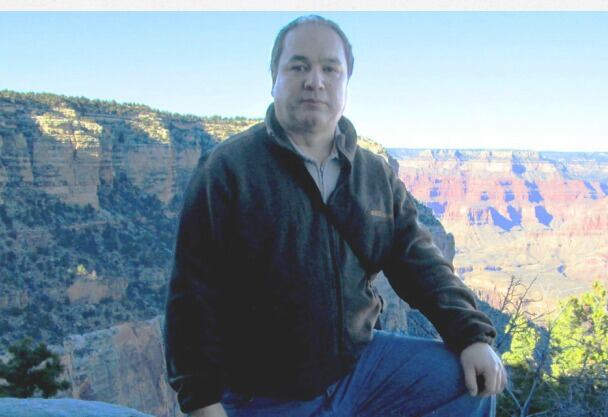 Foto tomada de https://www.bubok.co/autores/victorpoco