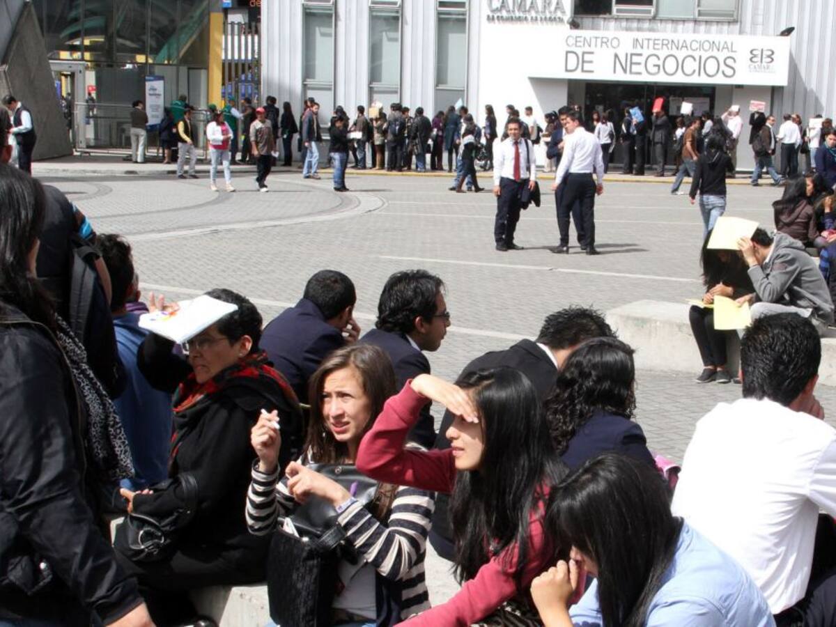 Directiva presidencial acelerará contratación en entidades públicas