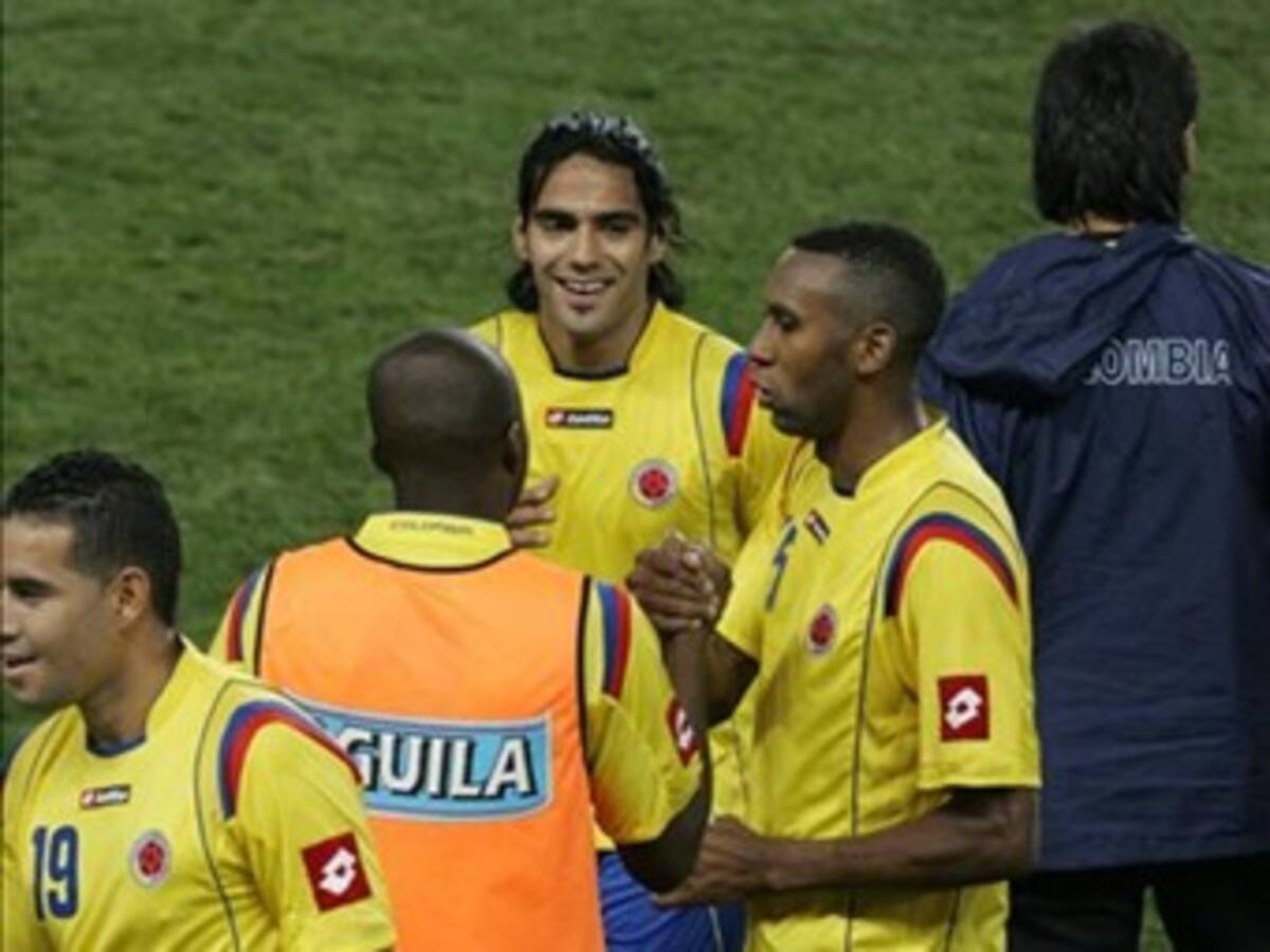 Con gol de Falcao Colombia derrotó a Ecuador