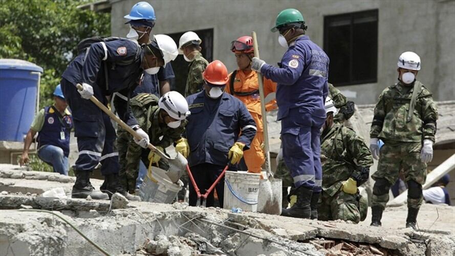 Constructores del edificio que colapsó en Cartagena obstaculizan investigaciones. Foto: Colprensa