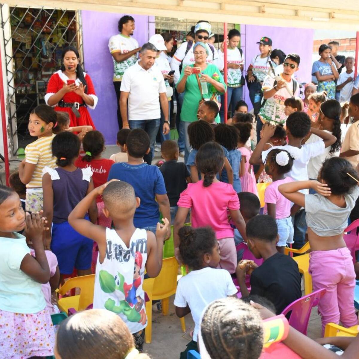Gobierno al Barrio llegó hasta Pantano de Vargas: hubo actividades con niños y niñas
