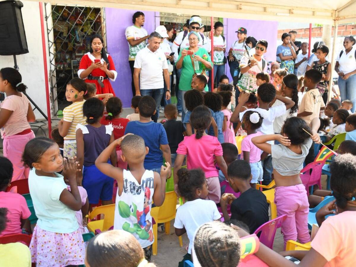 Gobierno al Barrio llegó hasta Pantano de Vargas: hubo actividades con niños y niñas