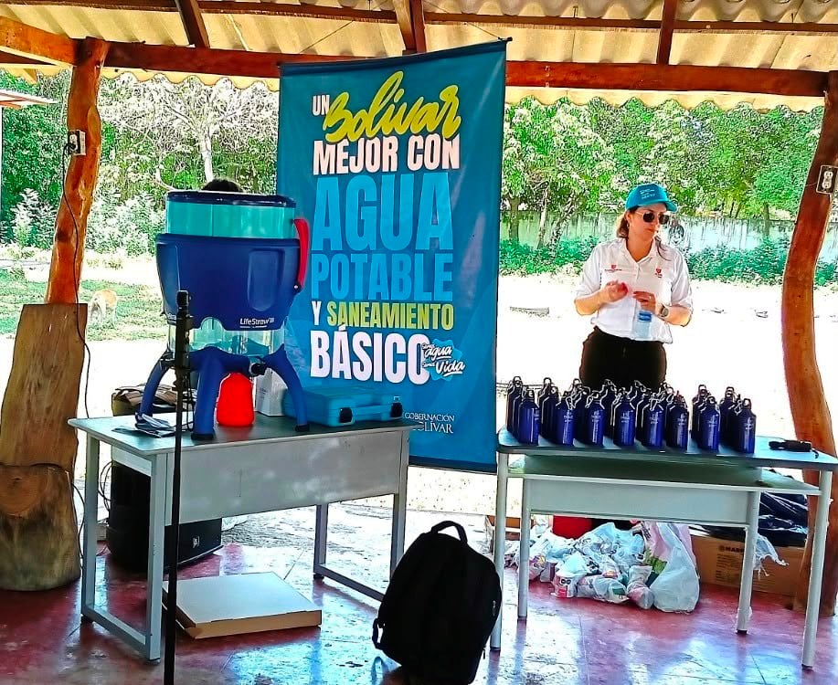 Comenzó la entrega de filtros purificadores en colegios de 10 poblaciones de Bolívar