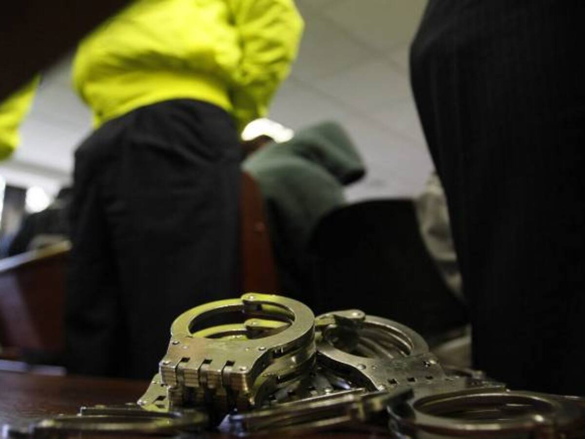Policía debe reforzar los controles internos de su institución: Expertos