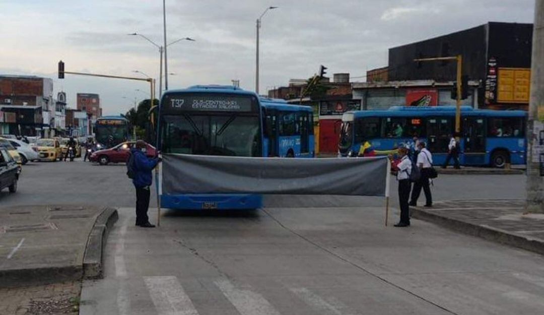 Protesta trabajadores Unimetro