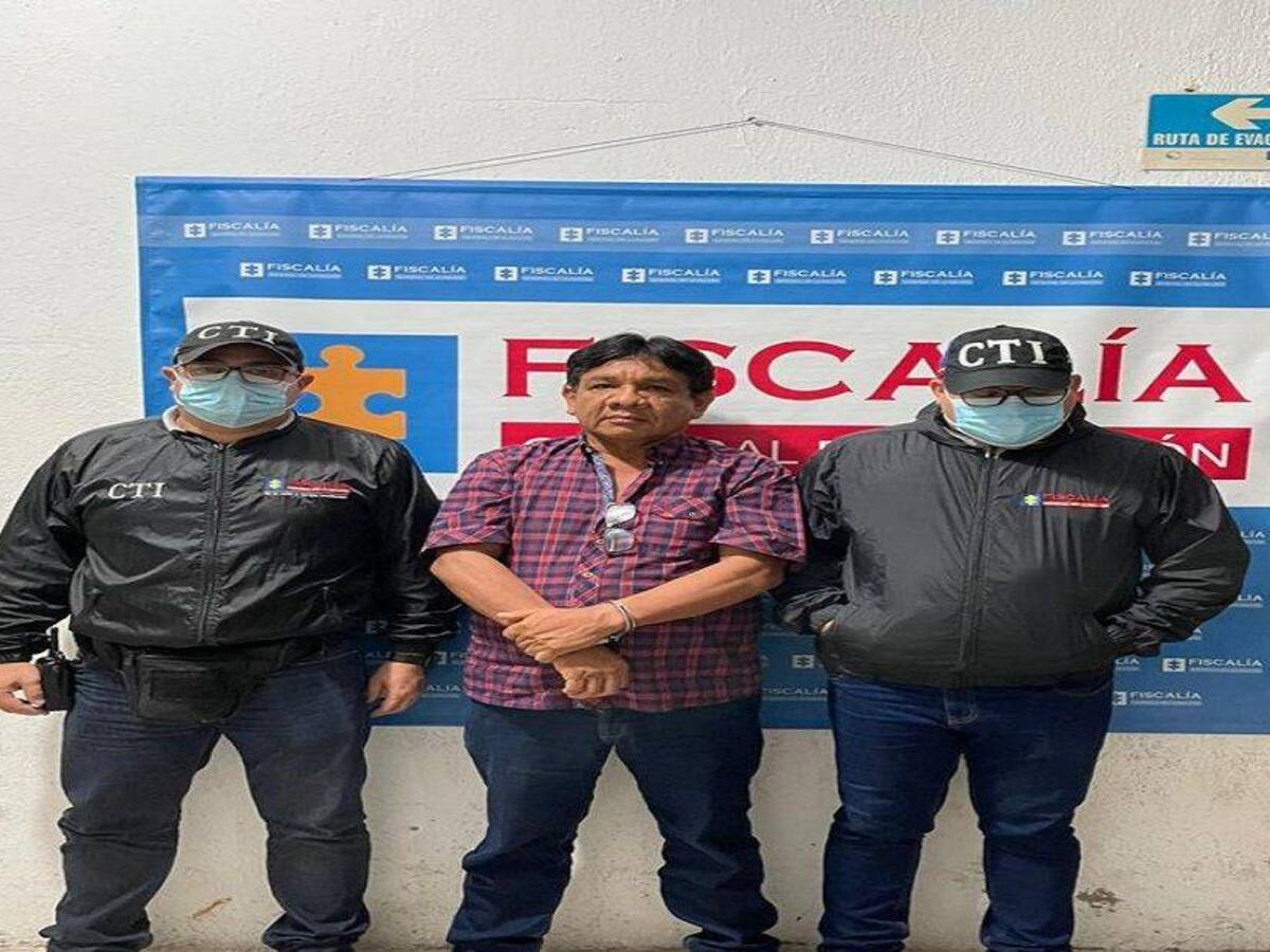 Por supuesta corrupción capturan y expulsan del Pueblo Zenú al cacique Eder Espitia