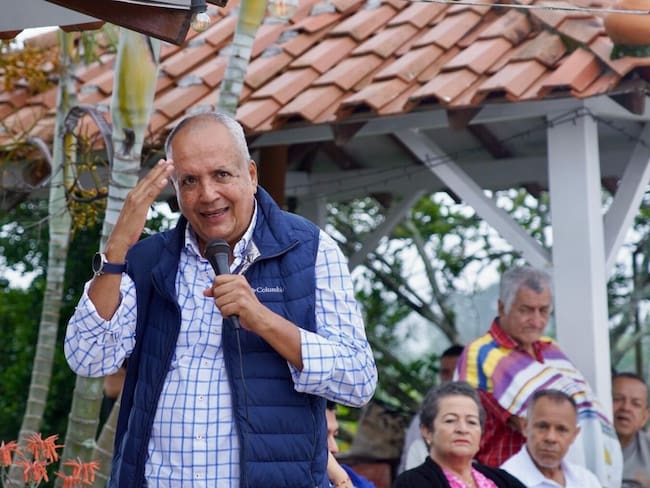 “Es el padre de la corrupción”: senador Óscar Barreto sobre el gobierno Petro