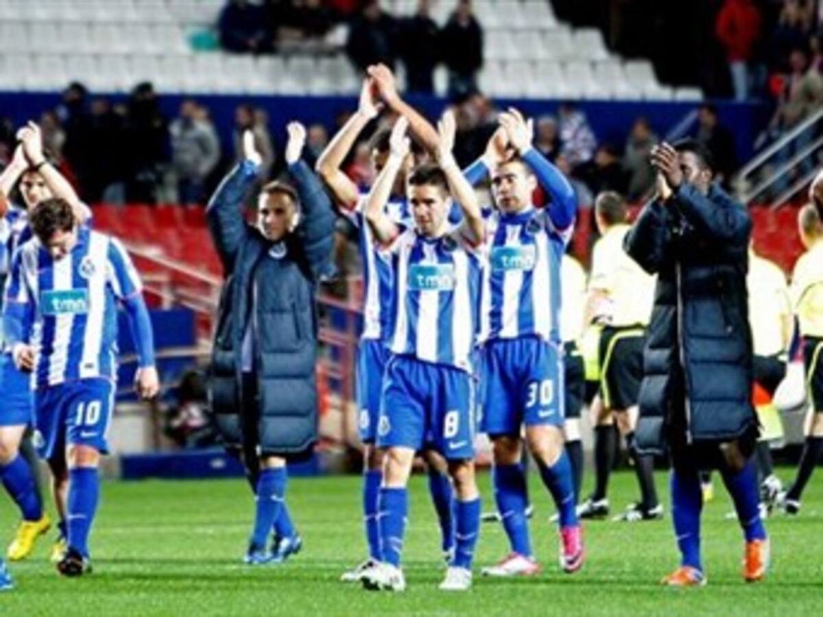 Con gol de Guarín, Porto venció 3-1 a Sevilla en Liga Europa