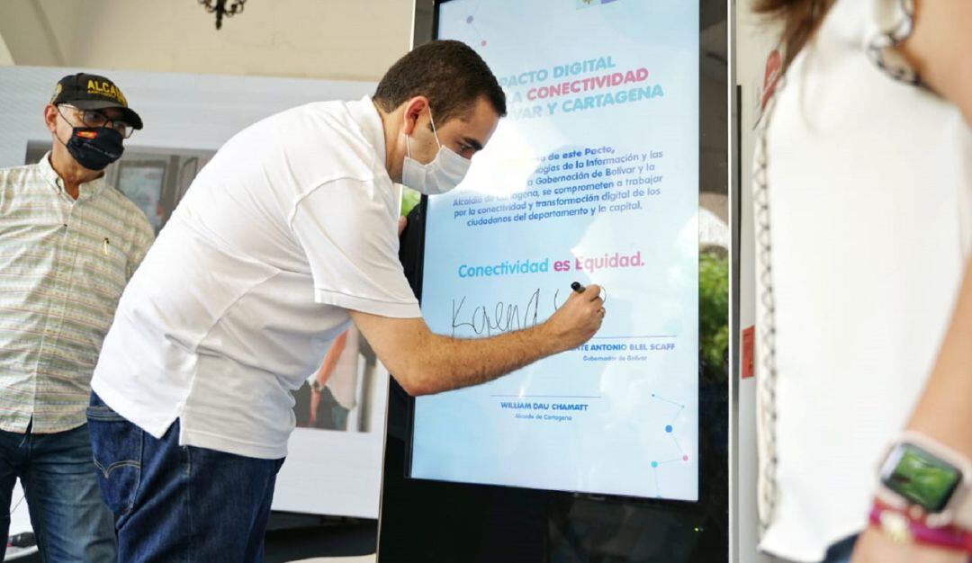 La tarea también es lograr una conexión tecnológica en las diferentes islas de Cartagena