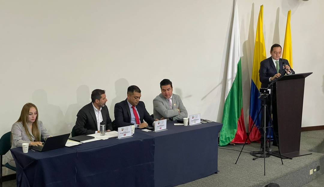 Sesiones Extraordinarias en el Concejo de Manizales. Crédito: Caracol Radio.