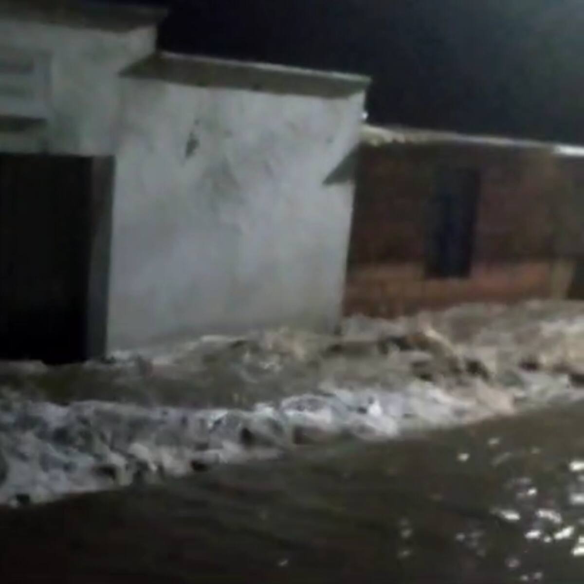 Cerca de 100 familias resultaron afectadas tras fuertes lluvias en Berlín