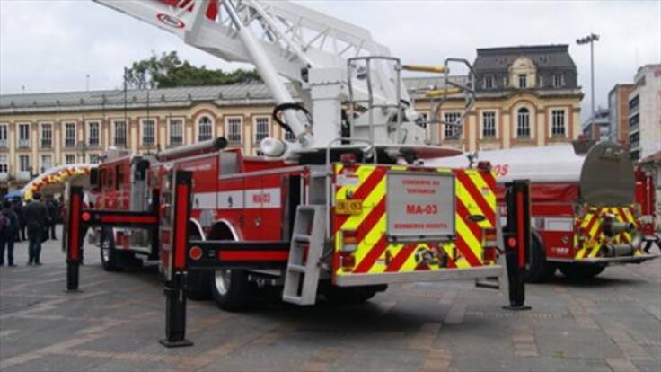 Denuncian irregularidades en licitación de carros de Bomberos de Bogotá