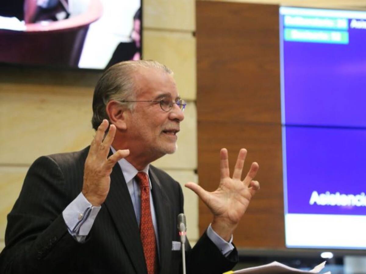 Aplazada aprobación de la Ley de Regiones