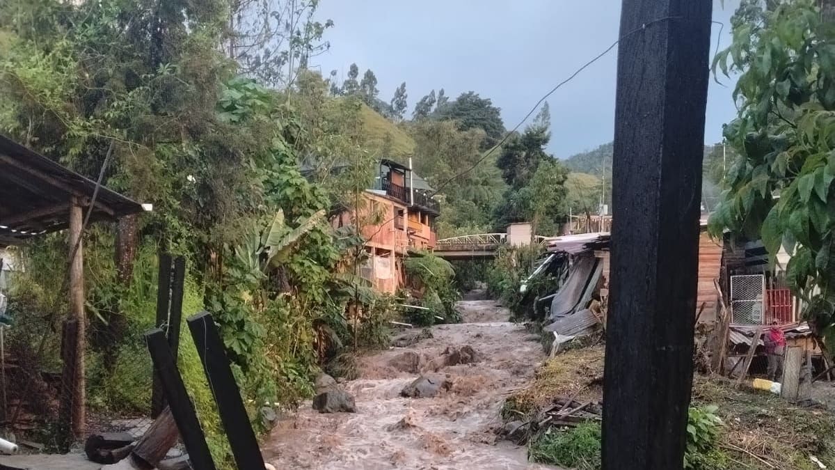 Lluvias causan inundaciones en varios sectores de Villamaría, Caldas