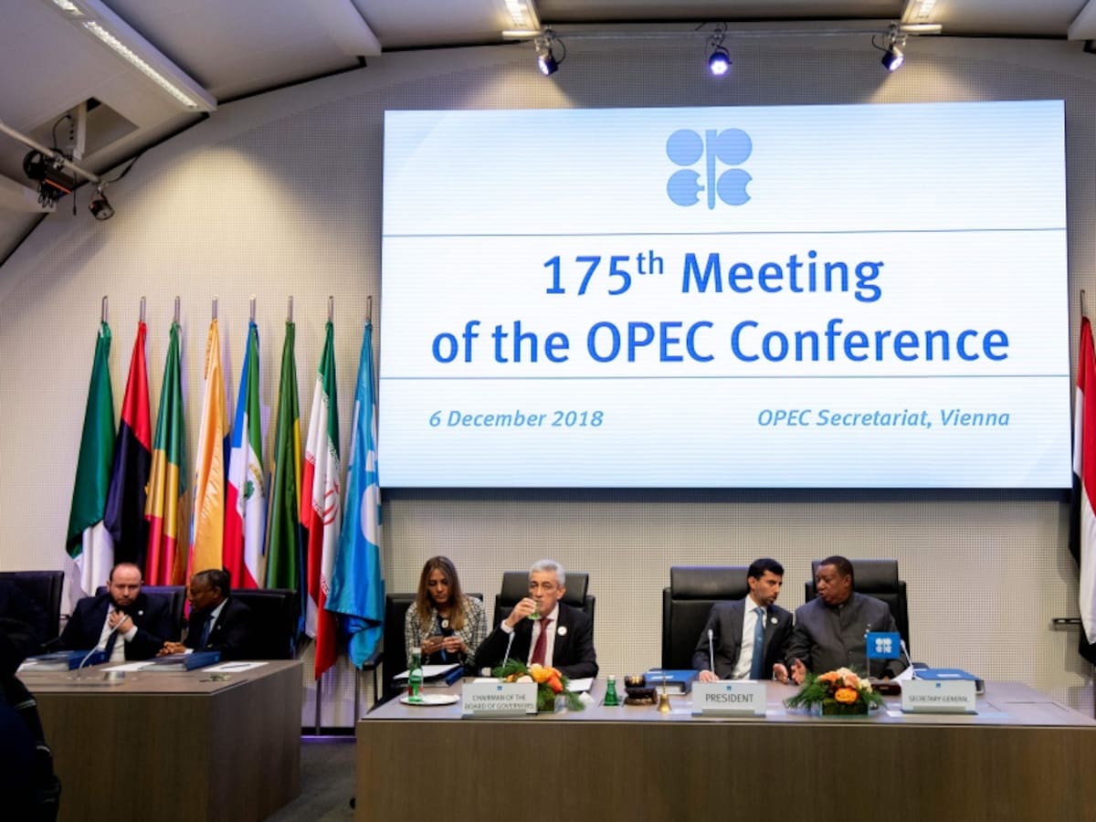 Sin acuerdo sobre producción terminó reunión de OPEP