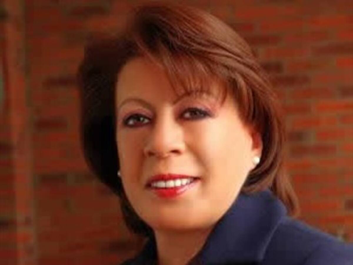 Senadora Myriam Paredes anuncia demanda contra exliquidador de DNE