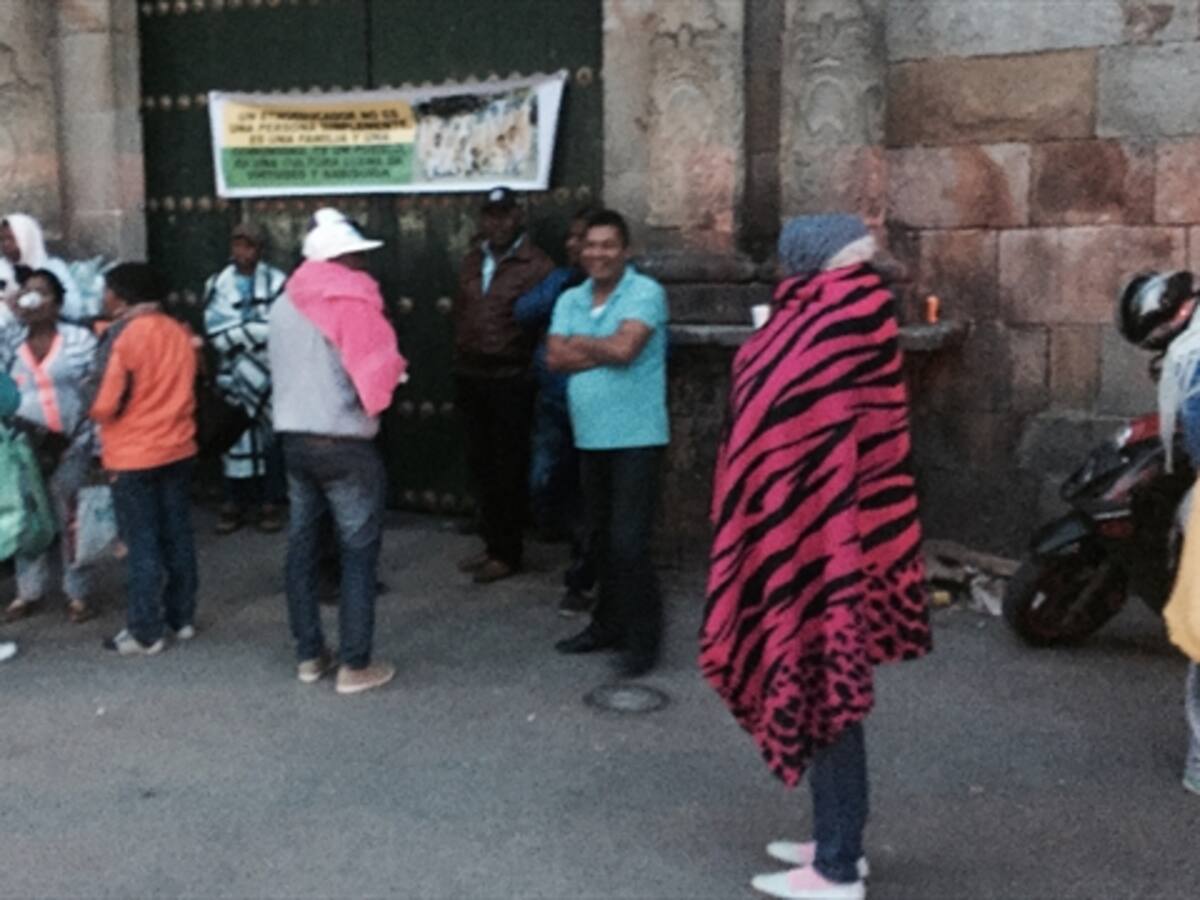 Profesores del pacífico se tomaron iglesia en el centro de Bogotá