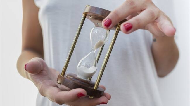 ¿A qué le ha llegado la hora?. Foto: Getty Images / WESTEND61