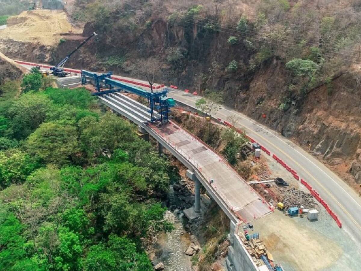 No crea en falsa cadena de vacantes en el proyecto Autopista al Mar 1